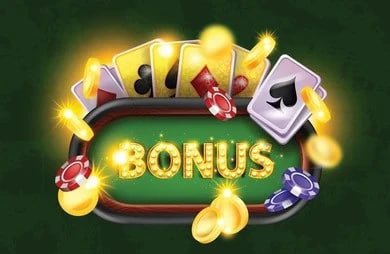 Antarmuka Blackjack aplikasi dragon212 menampilkan kartu dealer, tangan pemain, dan pilihan aksi